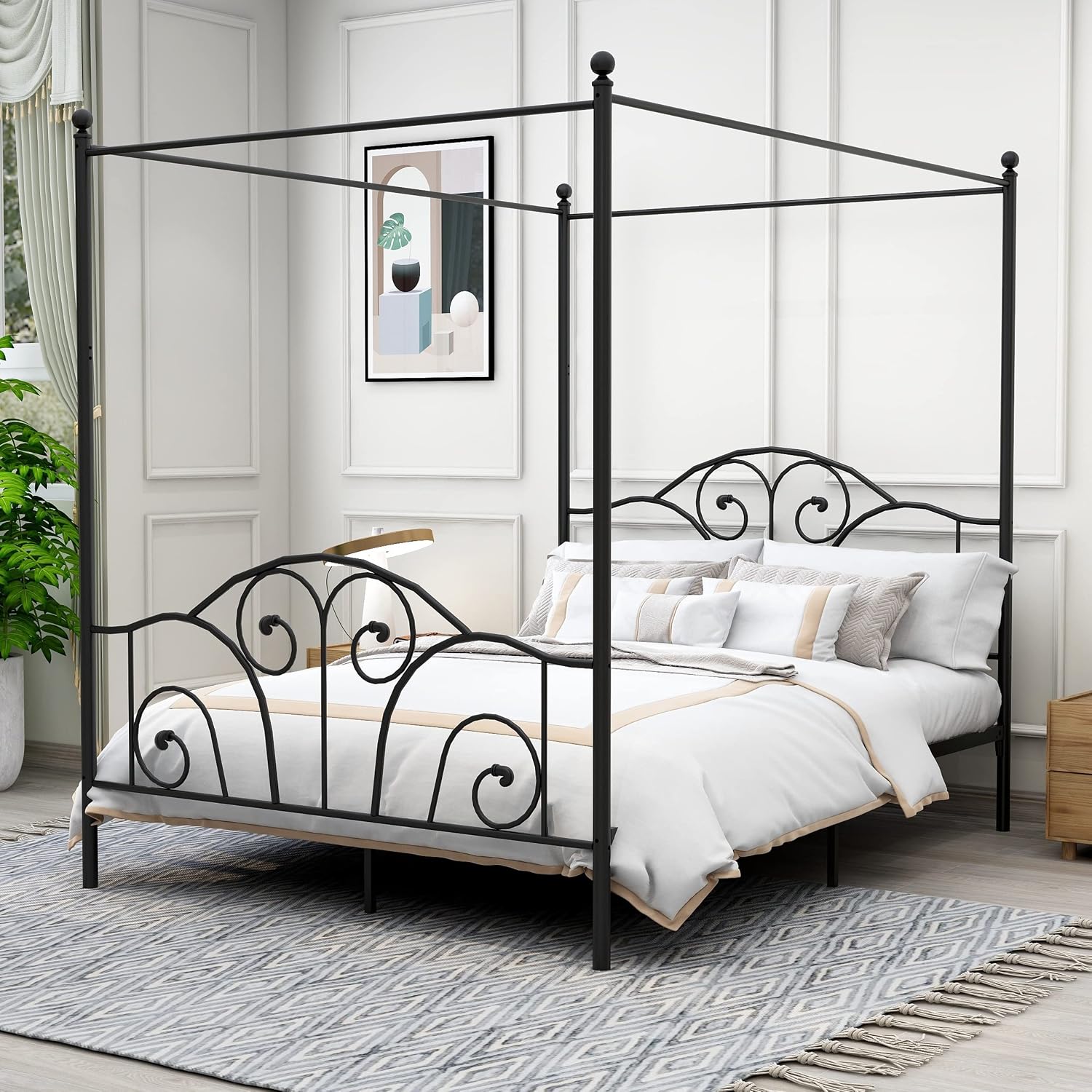 Canopy Bed Frame Metal Queen - クイーンサイズの金属製キャノピーベッドフレーム、ヘッドボードとフットボード付き、頑丈なスラット式プラットフォーム、ボックススプリング不要、カスタマイズ可能