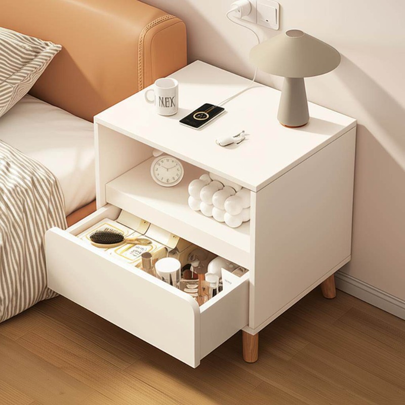 Solid Wood Nightstand 2 Drawers - 白いベッドサイドテーブル 引き出し付きベッドルーム収納キャビネット 無垢材の脚 ベッドサイドテーブル 収納エッジ付きベッドサイドテーブル ベッドサイドテーブル