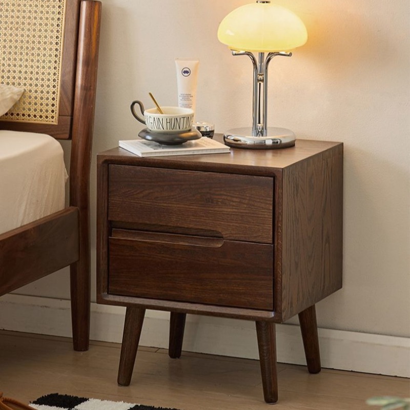 木製ベッドサイドテーブルヴィンテージナイトスタンド高級寝室ナ - Solid Wood Nightstand 2 Drawers のレビューと価格