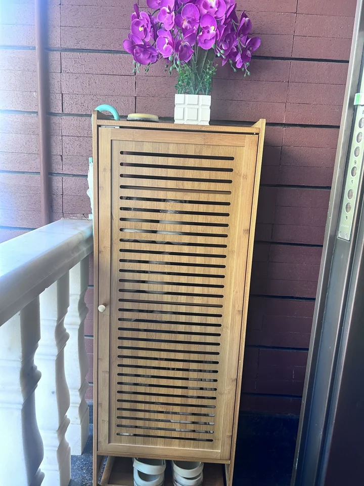 狭いスペース用シューズラック（扉付き）新入荷 多層玄関収納棚 - Shoe Rack Cabinet Narrow Entryway のレビューと価格